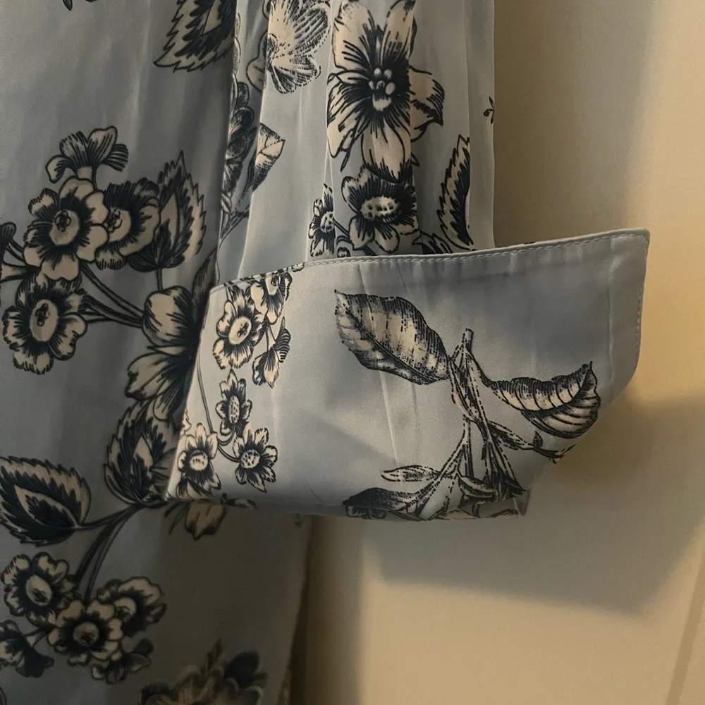 Ann Taylor, light blue wrap dress. Size 12. New without tags.  Spring 2025 - Picture 3 of 4